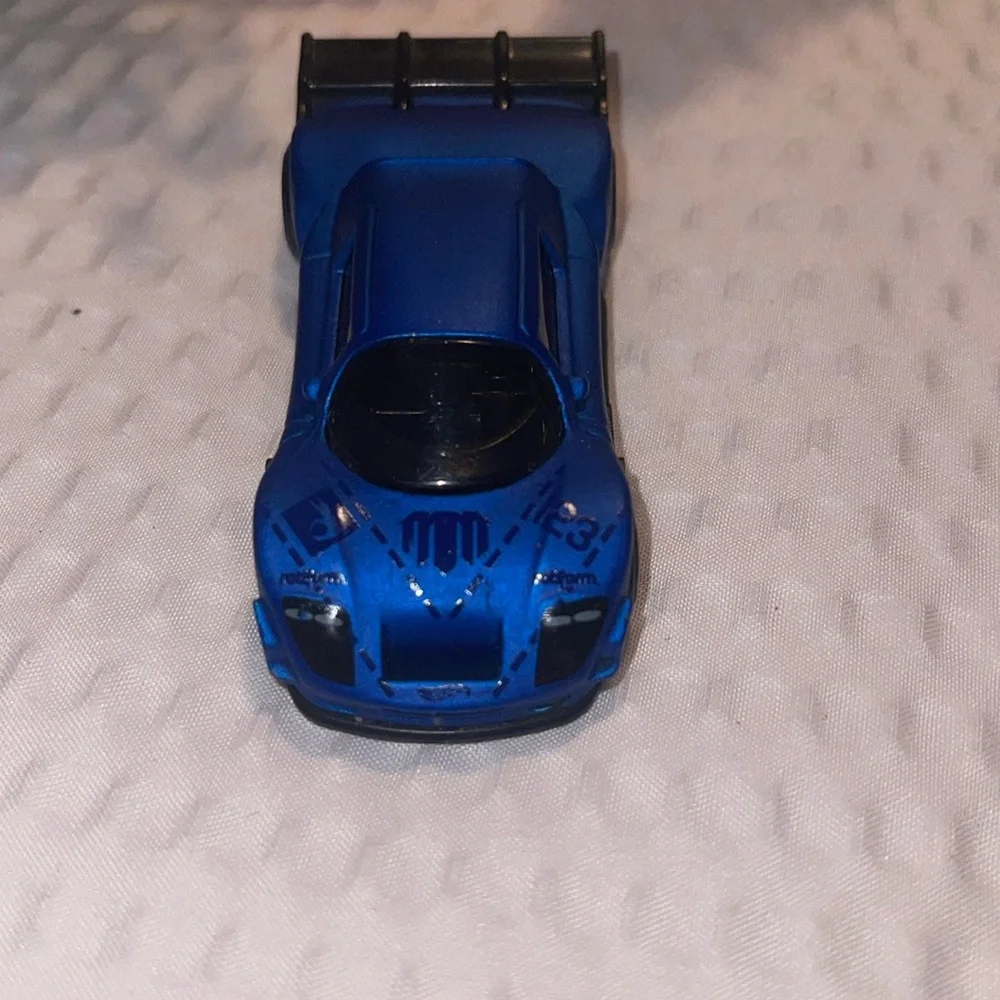 2022 Hot wheels Basic Mainline # Mad mike Drift Attack Blue , Spun Loose
